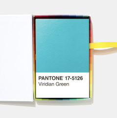 PANTONE 50 POSTCARDS